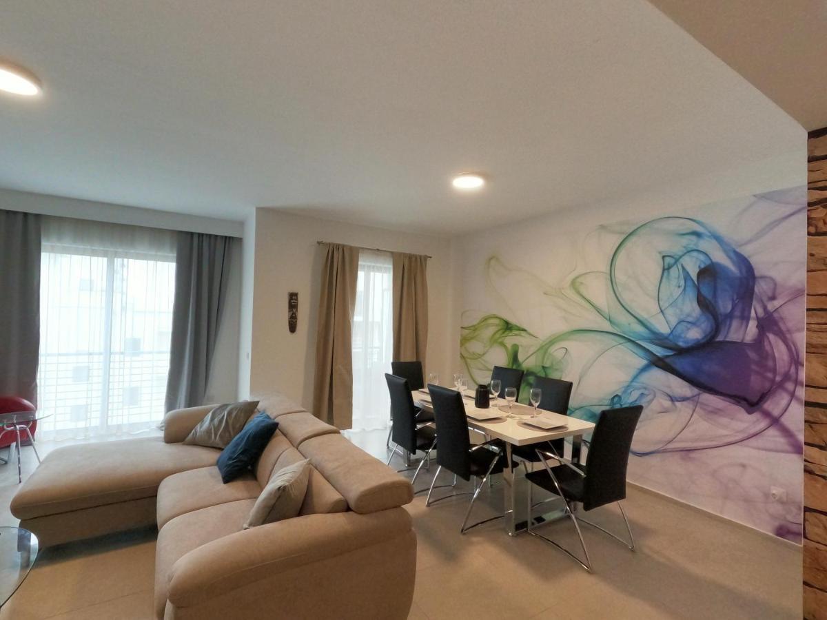 Korzo Suites St. Julian'S Exteriör bild